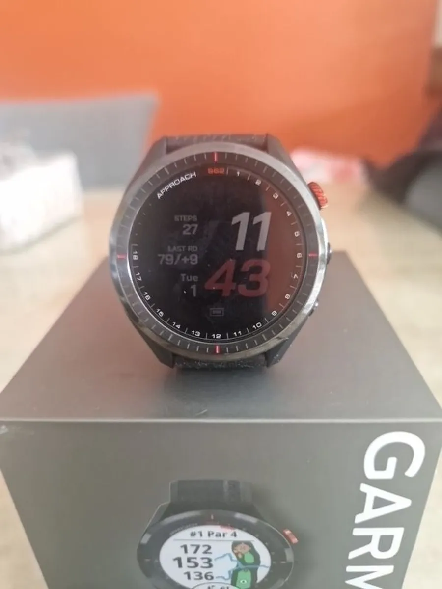 Garmin S62 Golf watch - Image 2