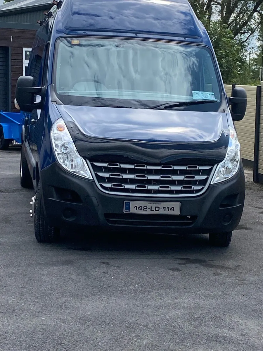 Camper van - Image 1