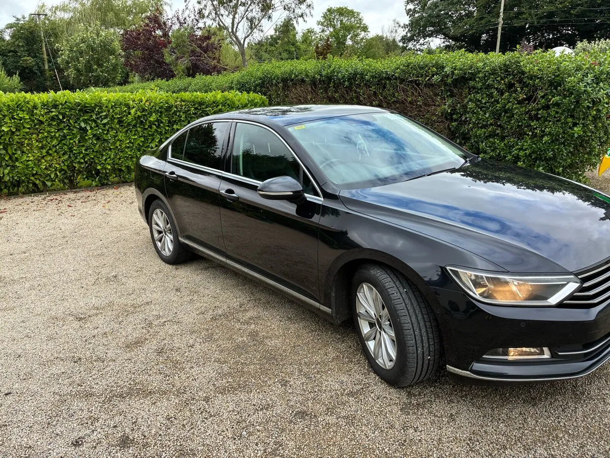 Car - Image 1