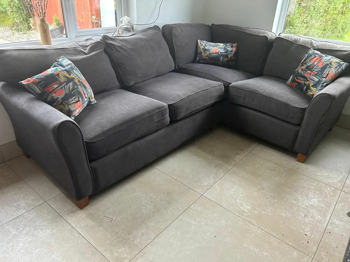 Couch - Image 1