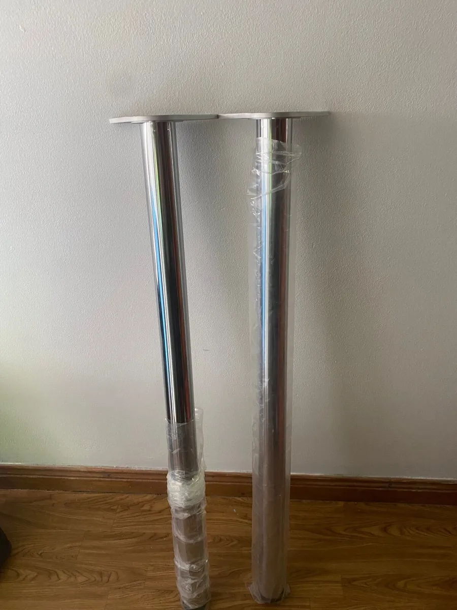 Table legs