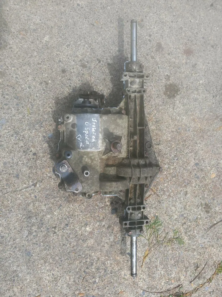 Jonsered/peerless manual gearbox for sale - Image 2