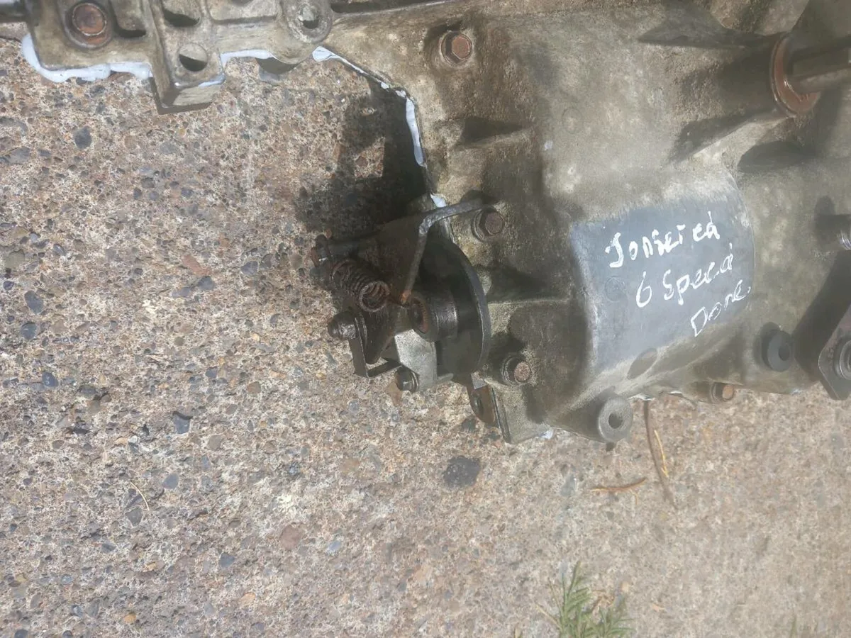 Jonsered/peerless manual gearbox for sale - Image 4