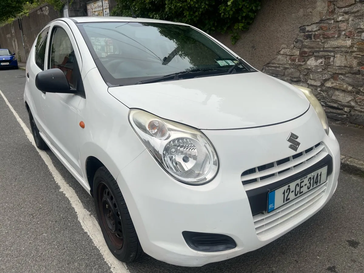 Car - Image 3