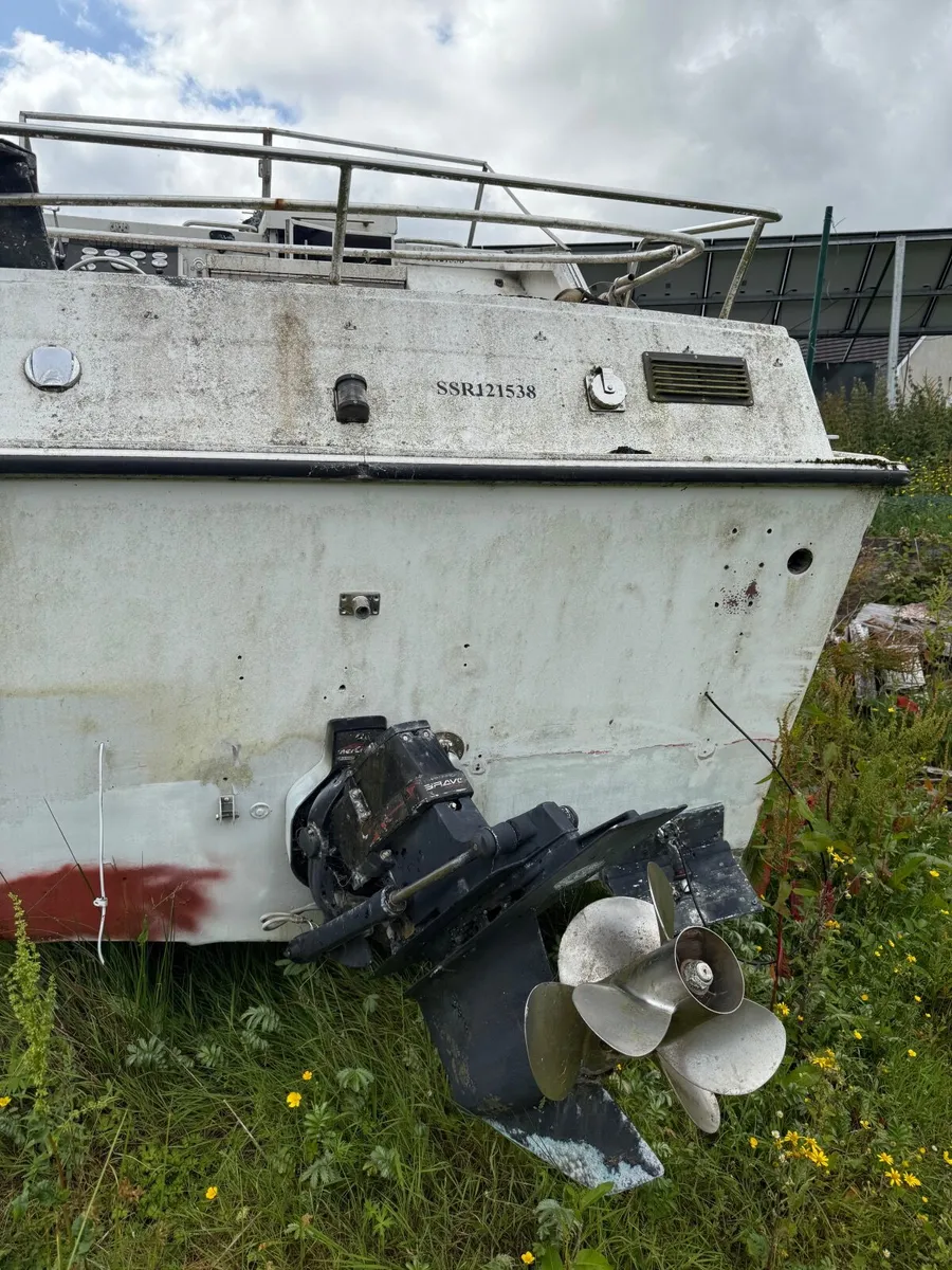 Boat - Image 3