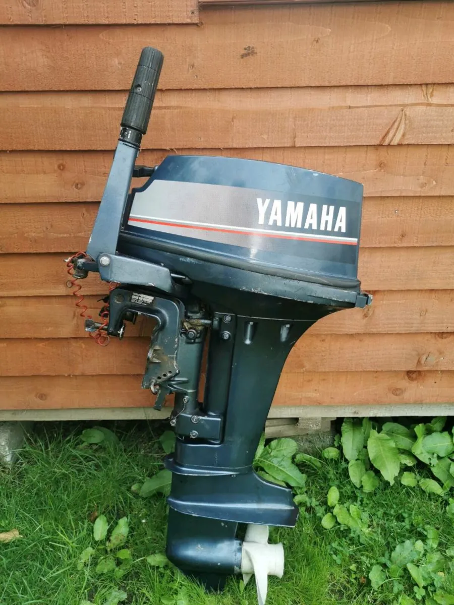 Yamaha 9.9hp 2 stroke engine - Image 2