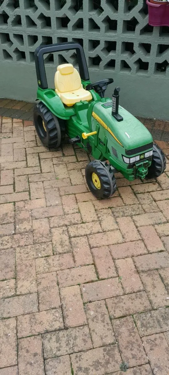 John deere tractor