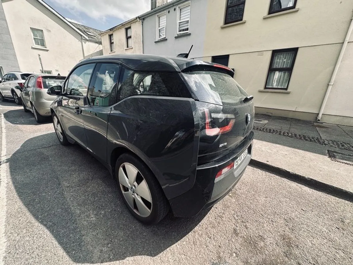 Electric Car - Image 3