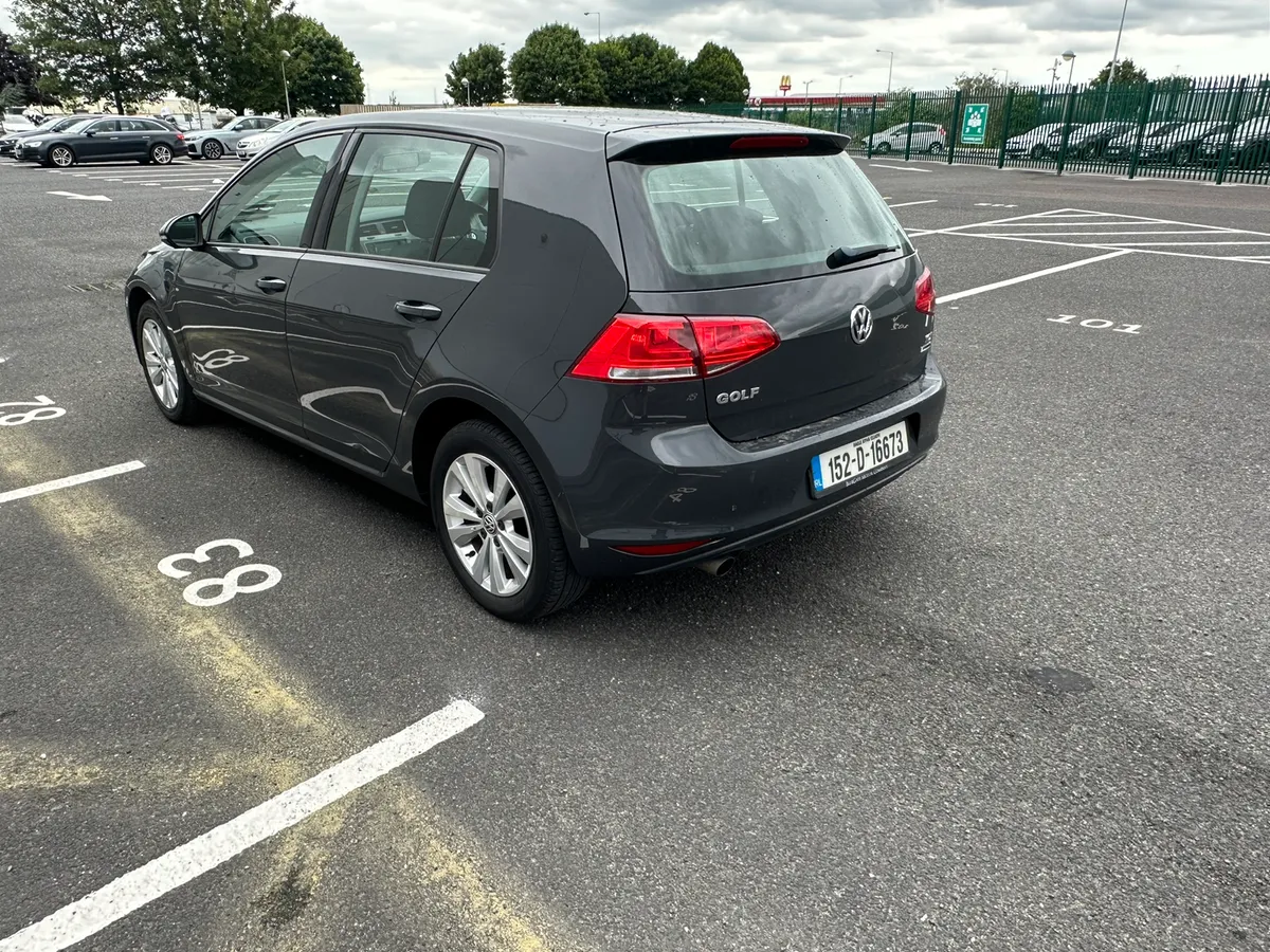 152 Volkswagen Golf - Image 2