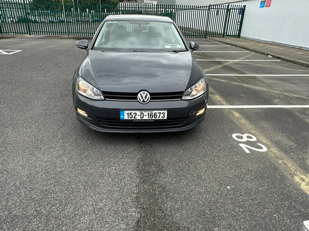 152 Volkswagen Golf - Image 4