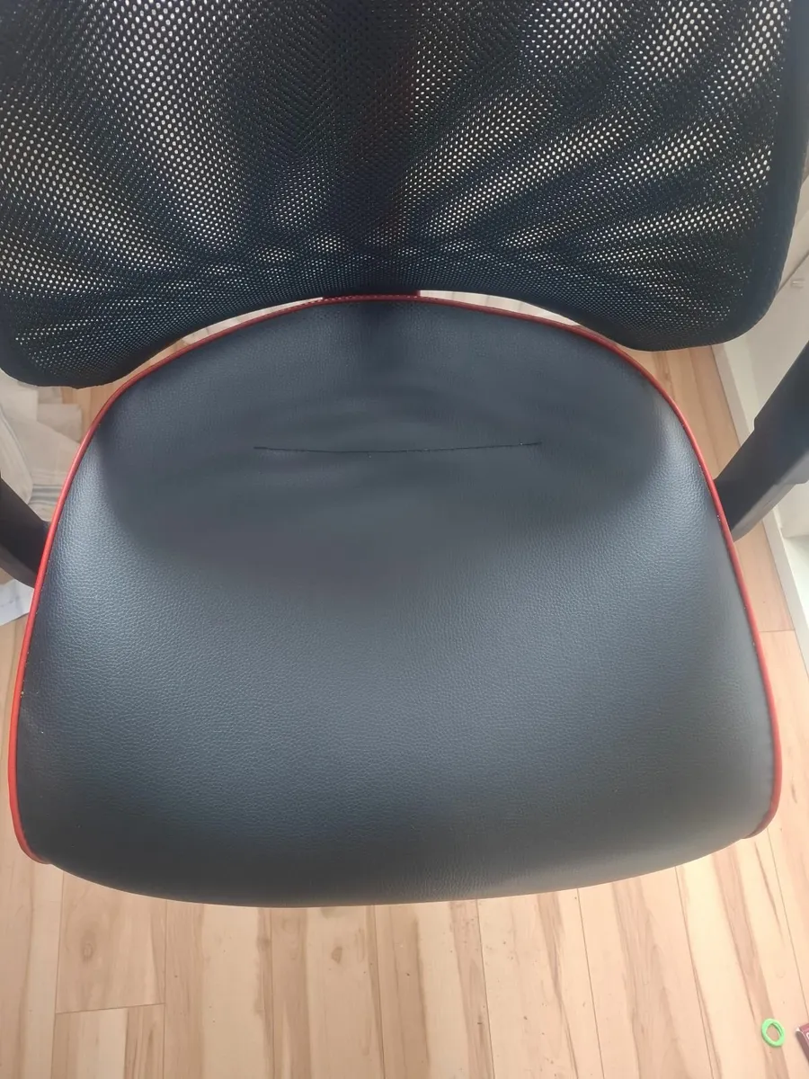 Office chair - Image 2