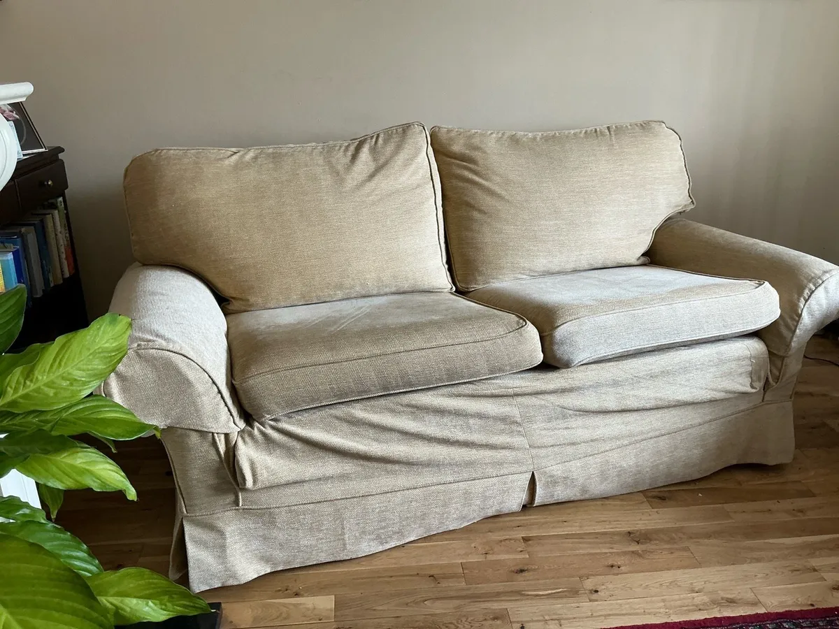 Cream Settee - Image 2