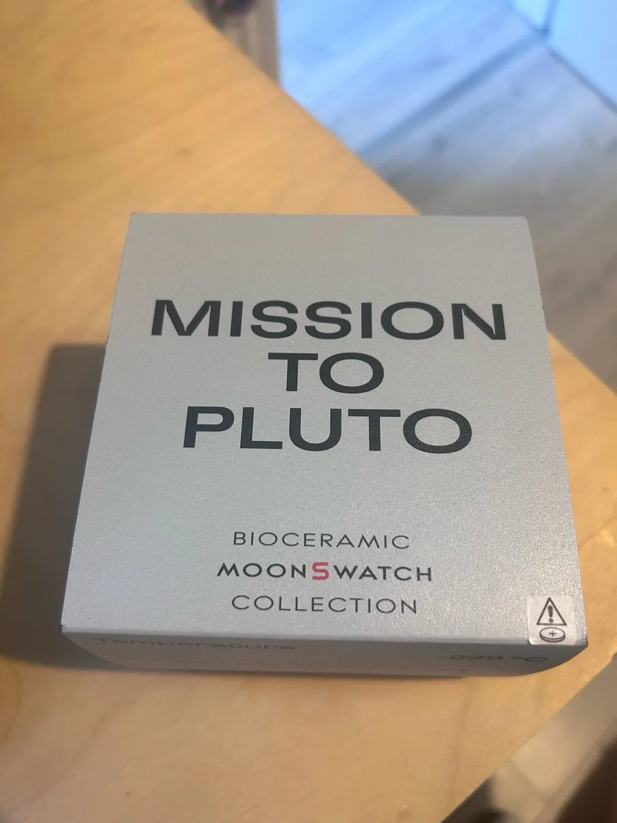Moonswatch - pluto - Image 1