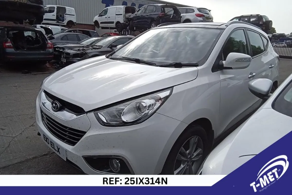 2013 HYUNDAI IX35 BREAKING FOR PARTS - Image 1