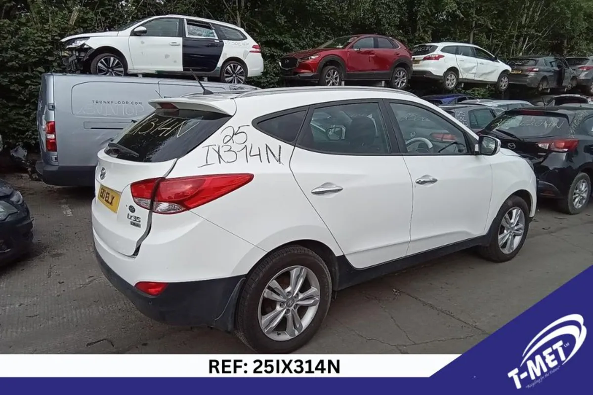 2013 HYUNDAI IX35 BREAKING FOR PARTS - Image 4