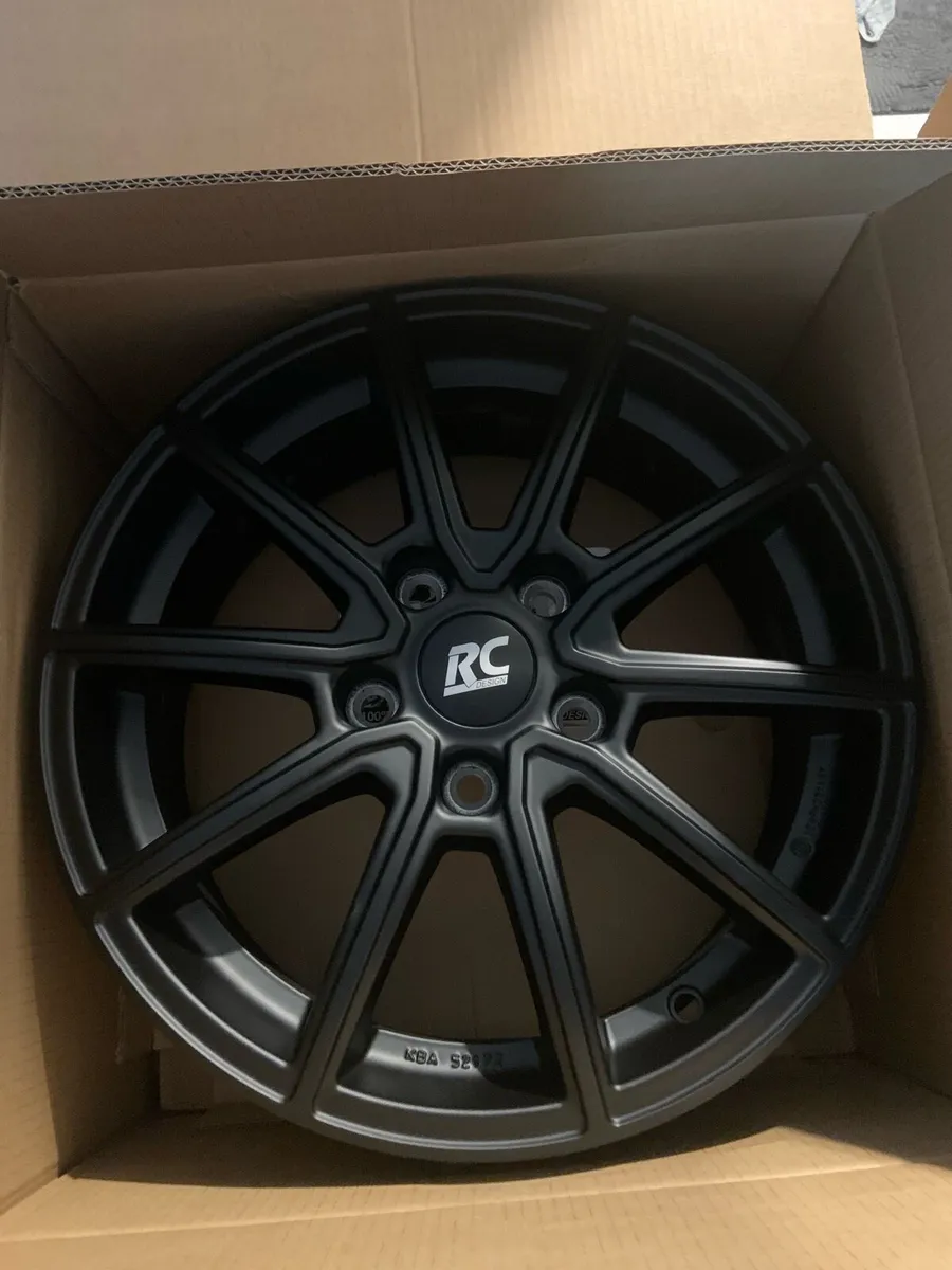 Alloy wheels - Image 1