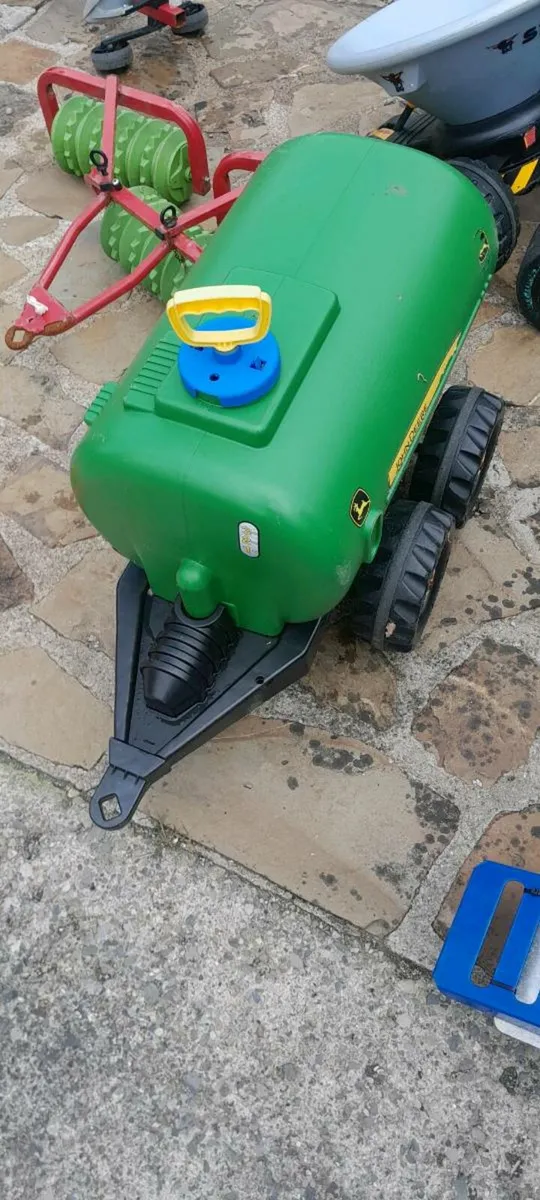 Slurry tank