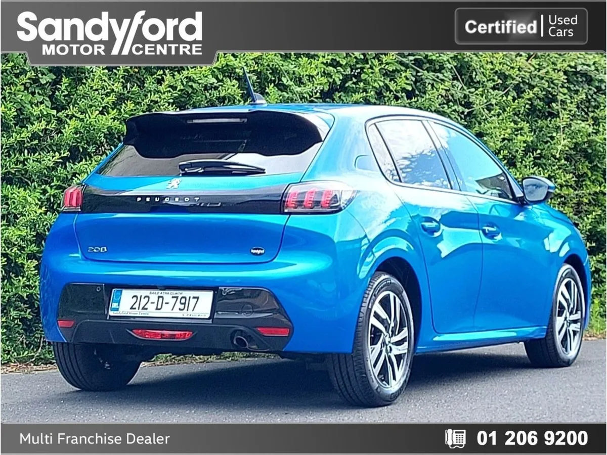 Peugeot 208 1.2 Puretech Auto Allure tiny Mileage - Image 2