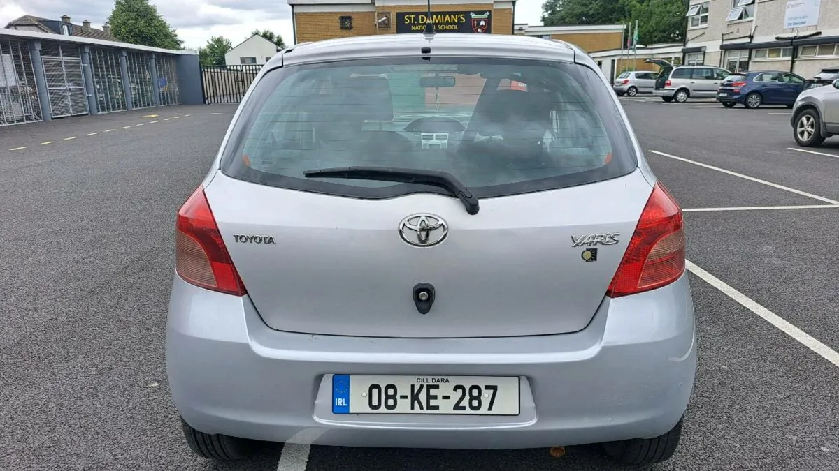 Yaris 1.0 petrol 2008 new nct tax low milage - Image 4