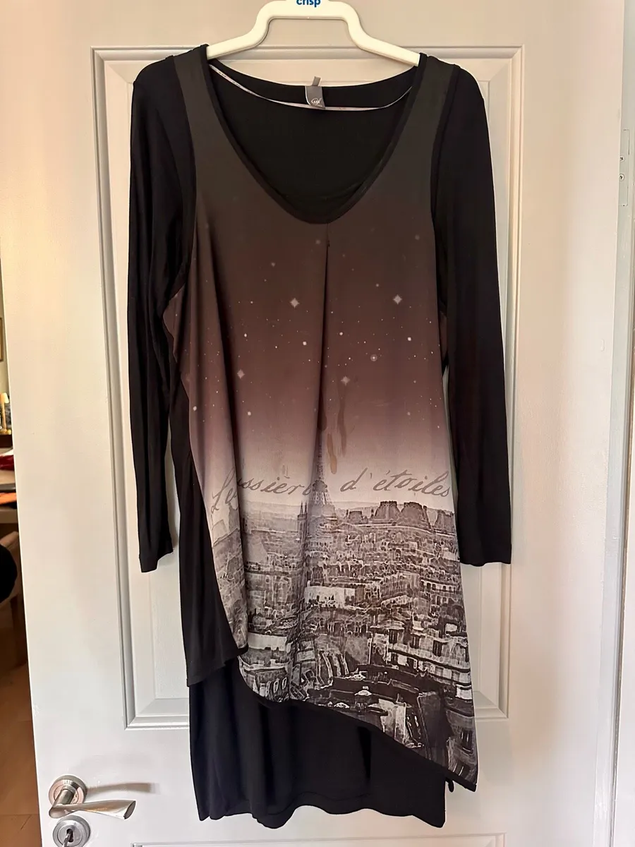 Ladies dresses - Image 3