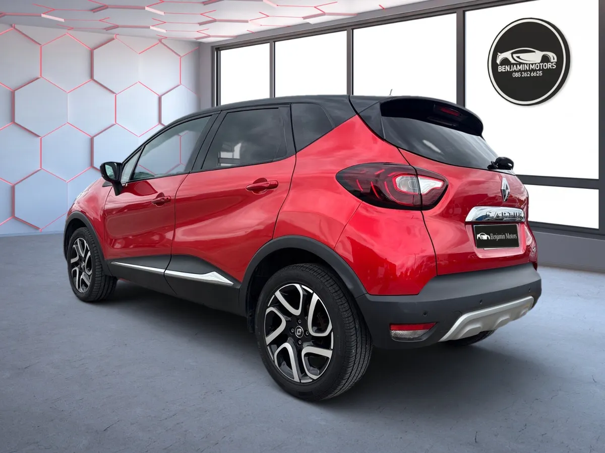Renault Captur 2018 Ncted 1.5 diesel High Specs - Image 4