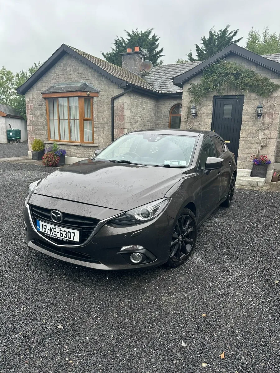 Mazda3 2015 Hatchback - Image 3