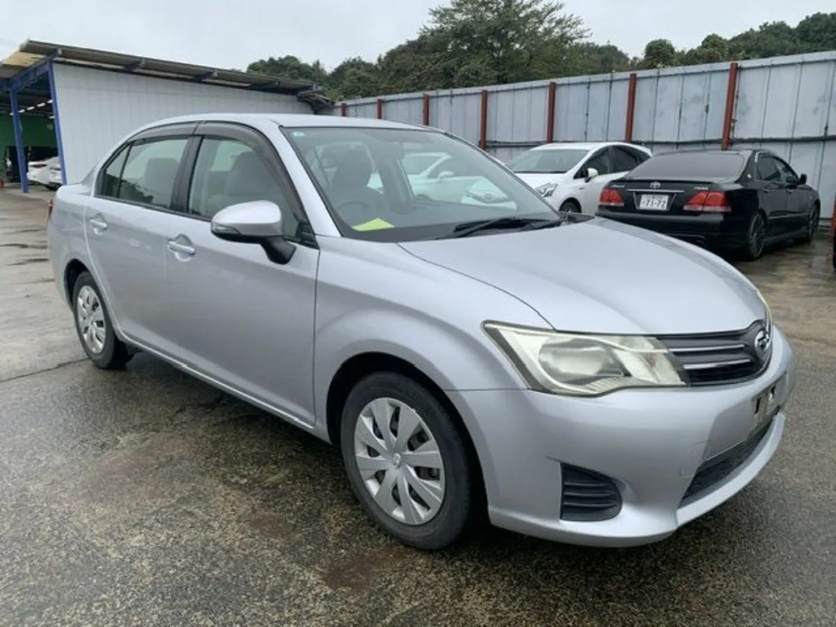 Toyota Corolla 2013 - Image 1