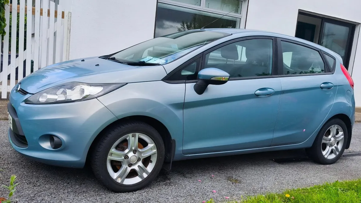 Ford Fiesta 2009 - Image 4