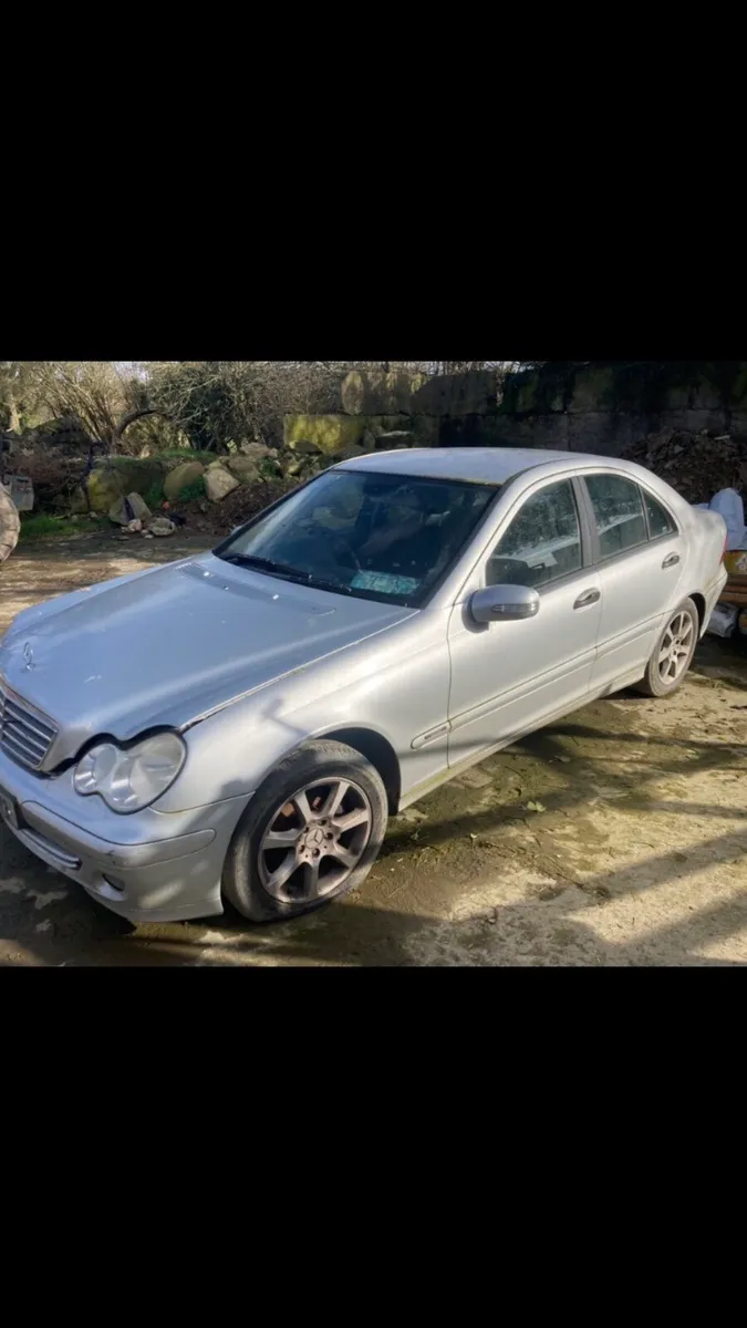 Mercedes C class - Image 2