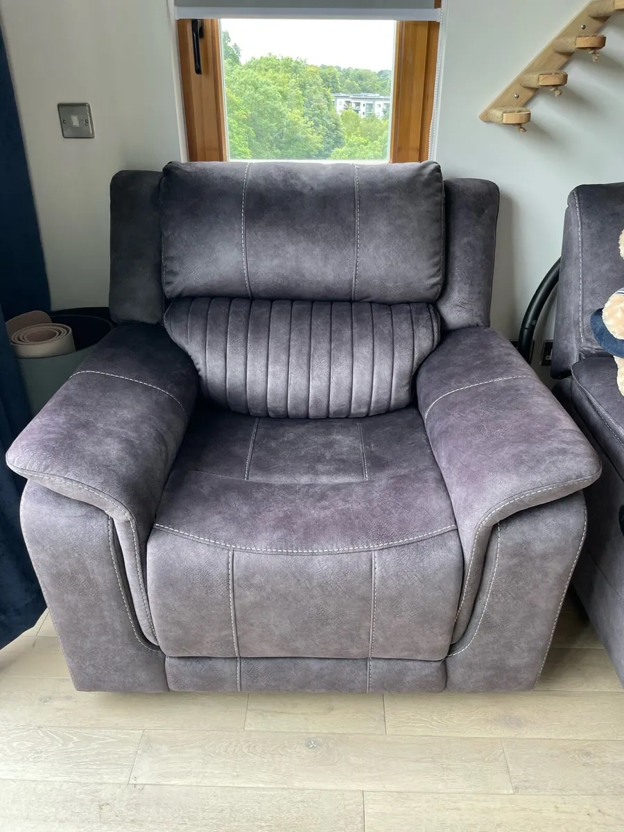 Recliner Sofa 1 Seat Wide - Image 2