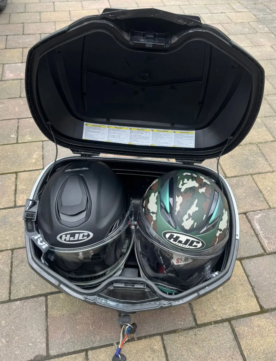 Givi monokey Top Box - Image 2