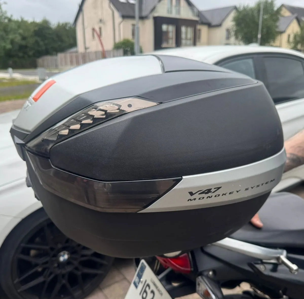 Givi monokey Top Box - Image 3