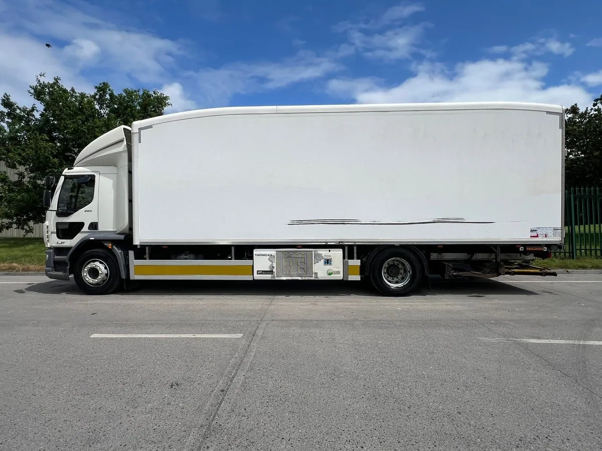 DAF Fridge Rigid Truck - NEW CVRT - Image 3