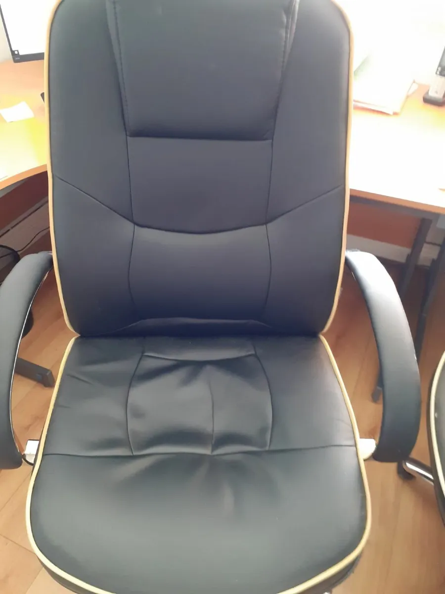 Leatherette Desk Chair