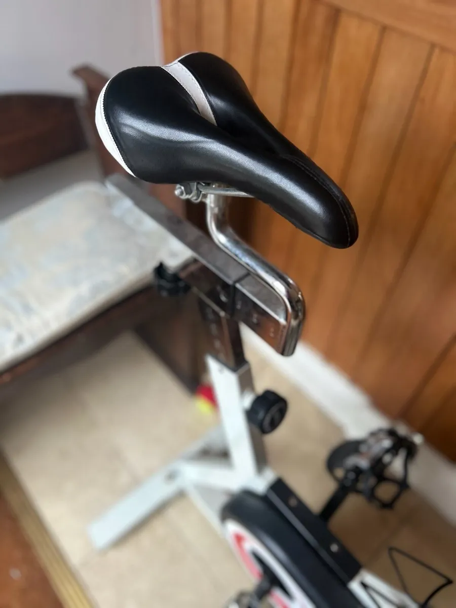 Crystaltech White and Red Spin Bike - Image 4