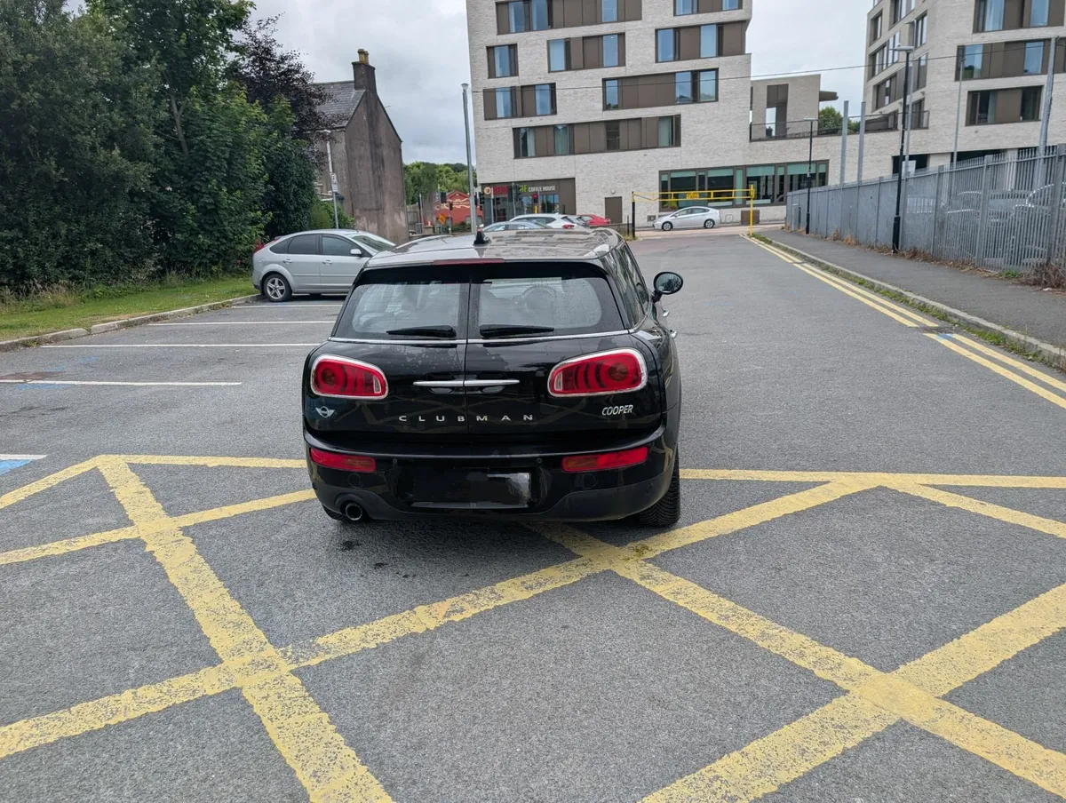 Mini Cooper Clubman 2017 - Image 2
