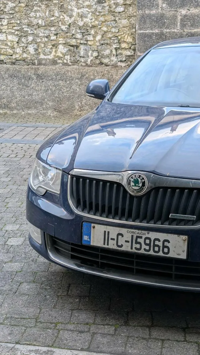 Skoda Superb Mk2 - Image 2