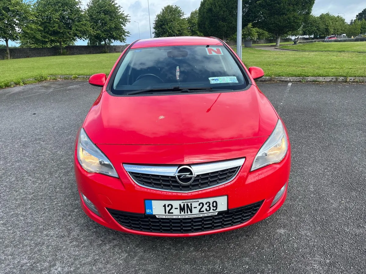 12 Opel Astra 1.7 diesel new NCT low kms - Image 2