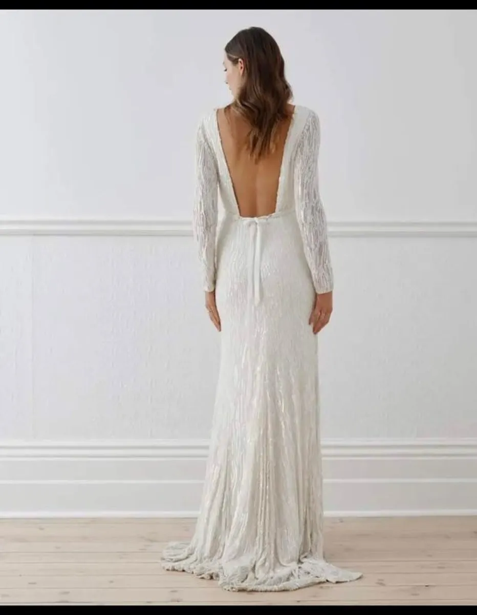 ' Margareta' wedding dress - Image 2