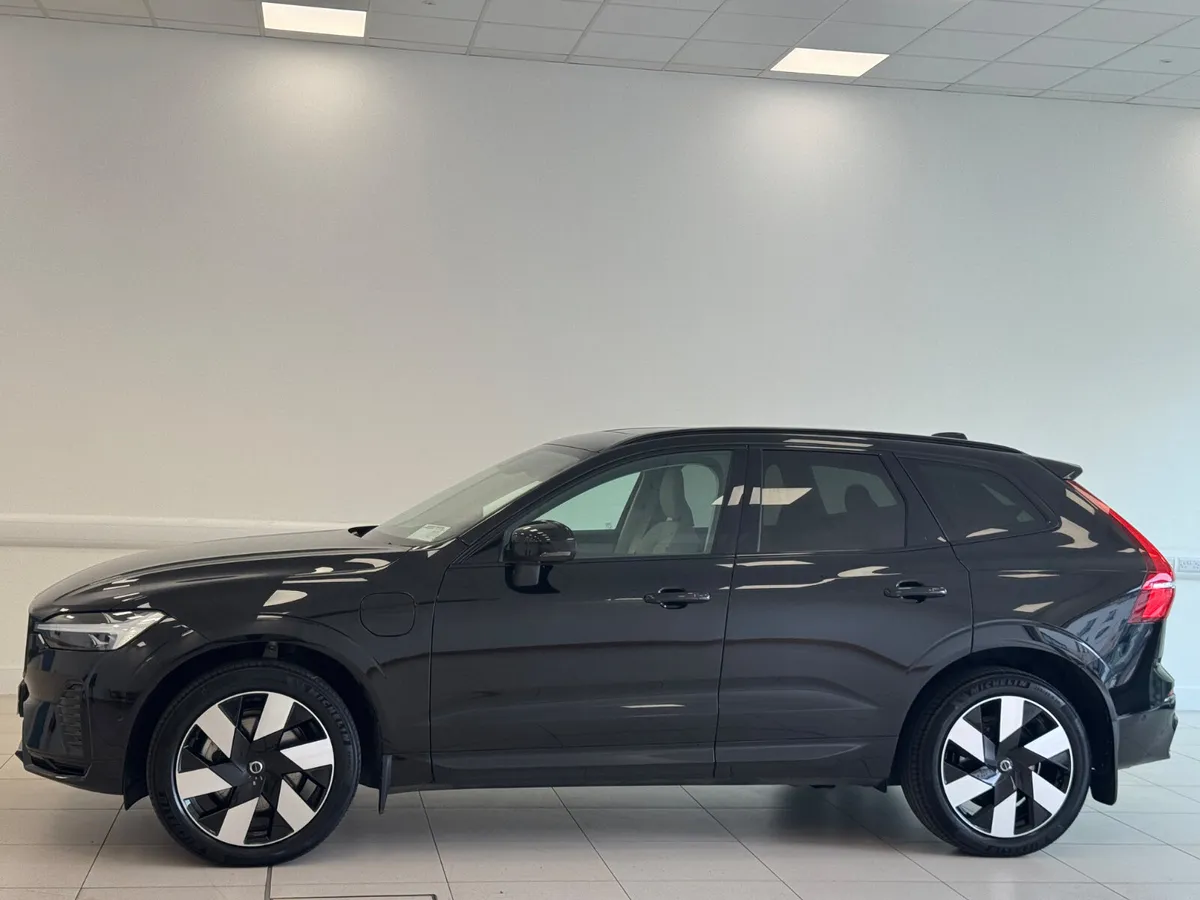 Volvo XC60 2024 - Image 4