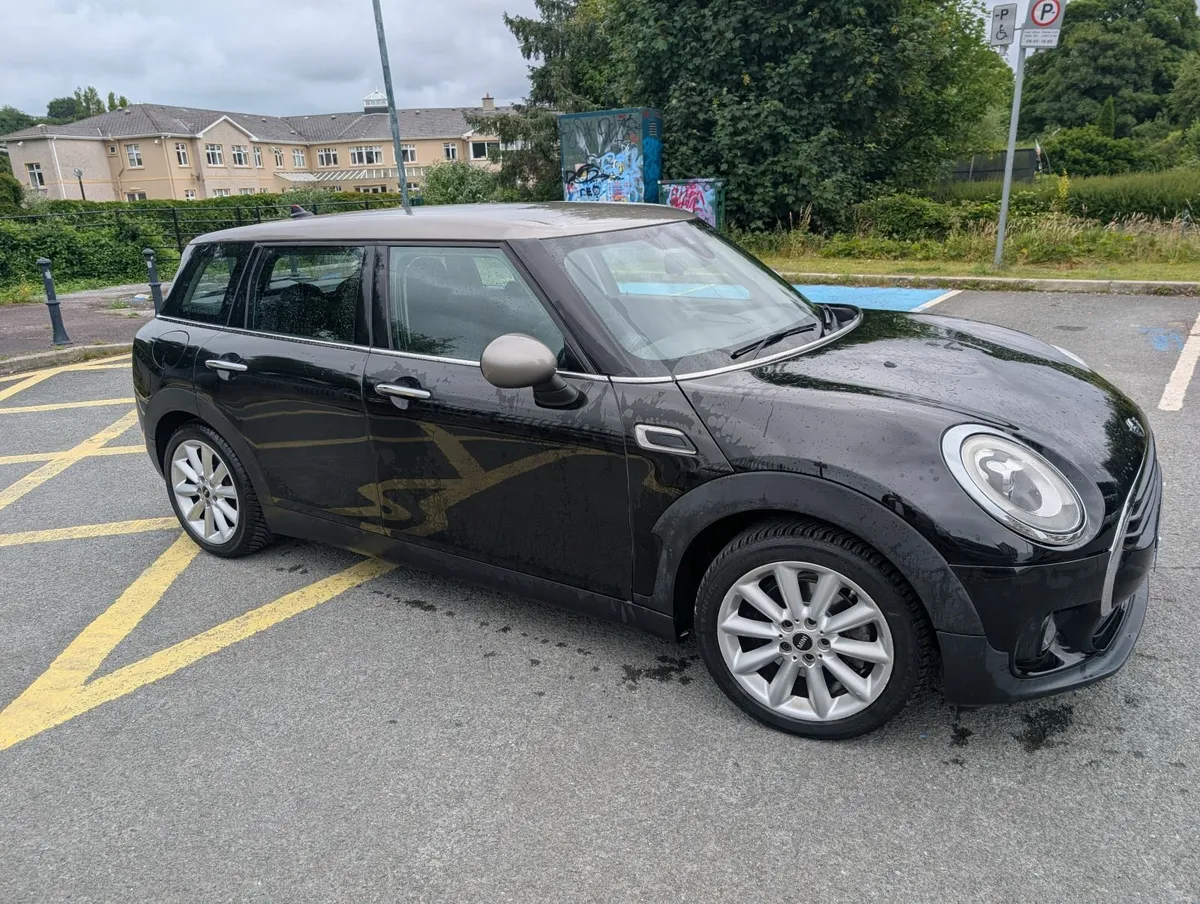Mini Cooper Clubman 2017 - Image 1