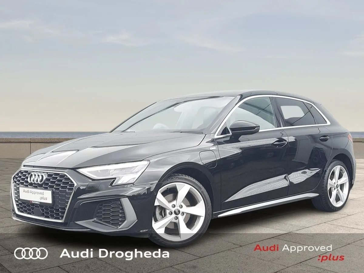Audi A3 40 Tfsie 204 S-T S Line - Image 4