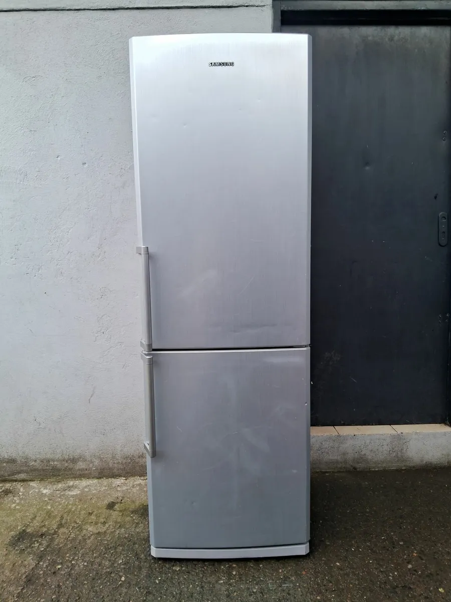 FRIDGE AND FREEZER FULL FROST FREE - Image 3