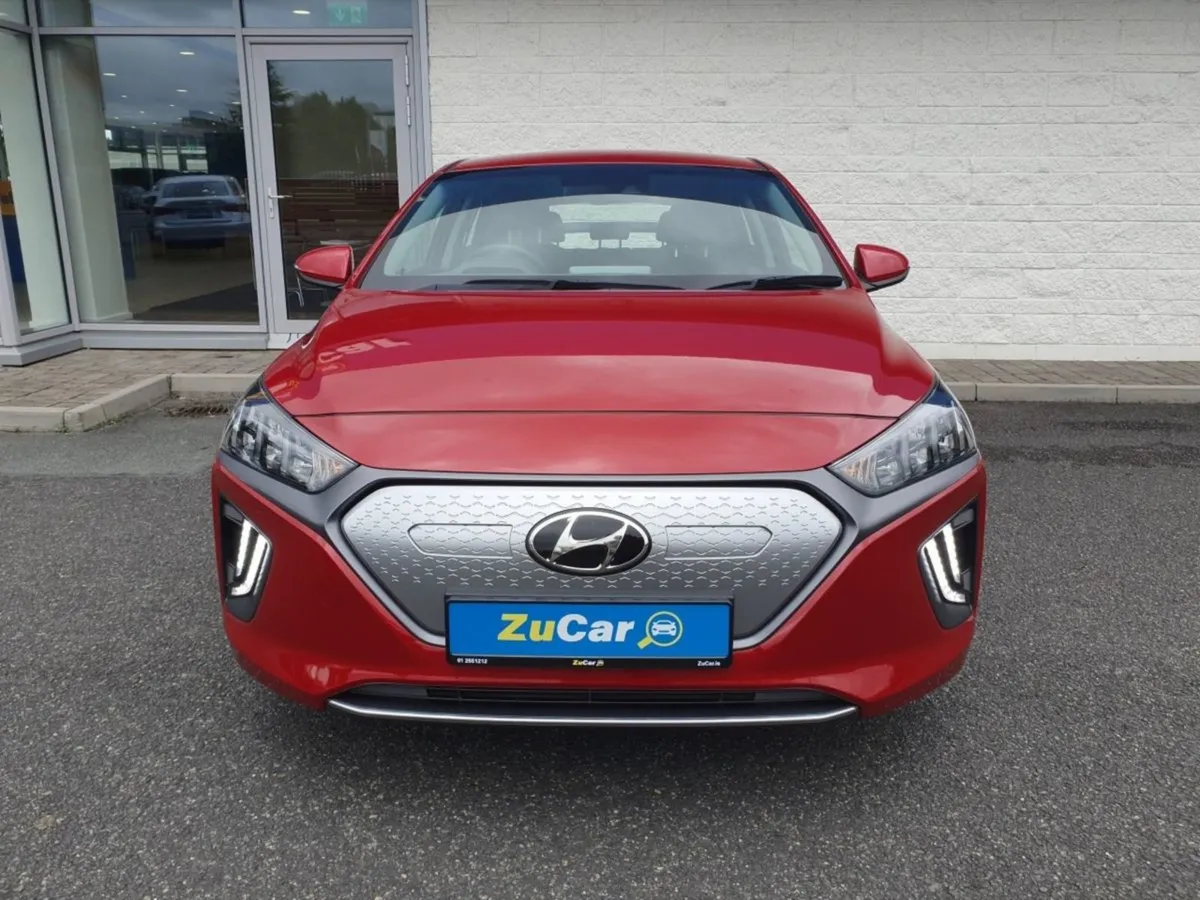 Hyundai Ioniq Premium 134 38.3 kWh Auto - Image 3