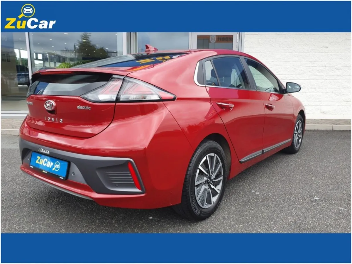 Hyundai Ioniq Premium 134 38.3 kWh Auto - Image 4