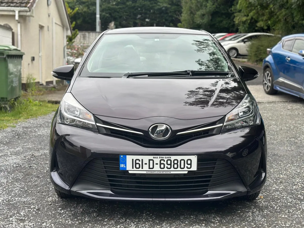 Toyota Vitz 2016 39K Miles Push start immobiliser - Image 2
