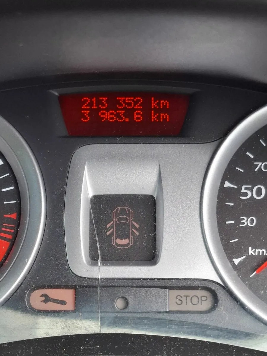 Renault Clio 2010 - Image 3
