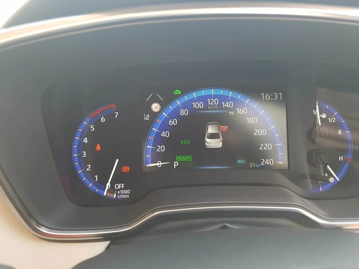 Toyota Corolla 2020 - Image 3