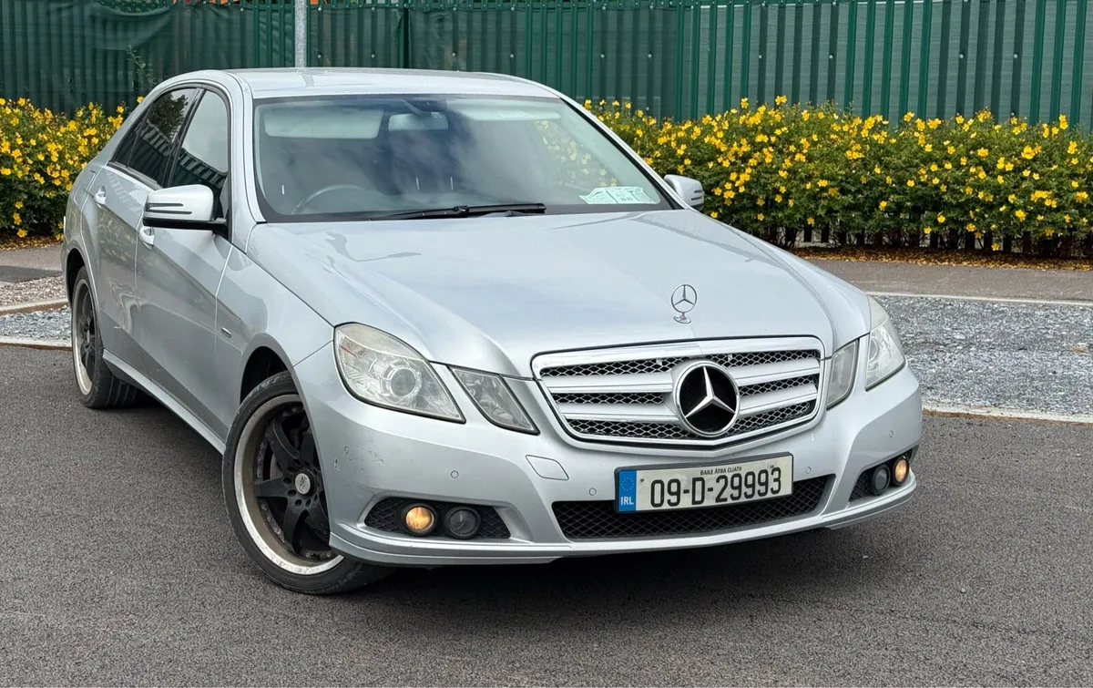 Mercedes E220 Automatic low miles - Image 1