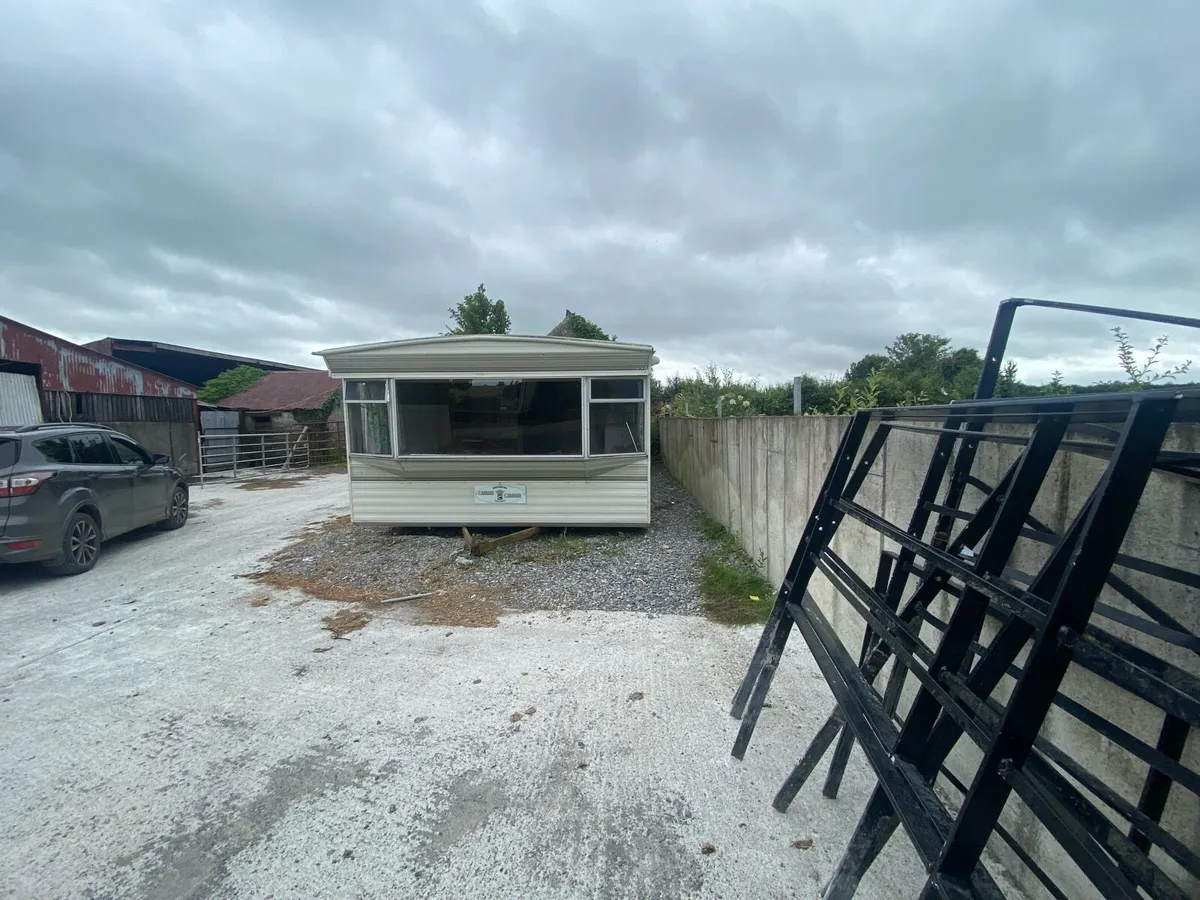 Mobile home - Image 2